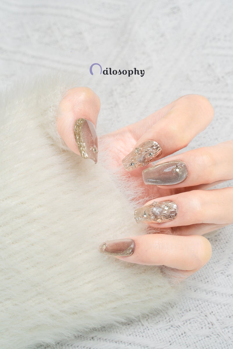 Nailosophy Handmade Luxury Press-on Nails 3D Molten Silver & Champagne Cat-Eye with Crystals | Coffin Shape - Image 3